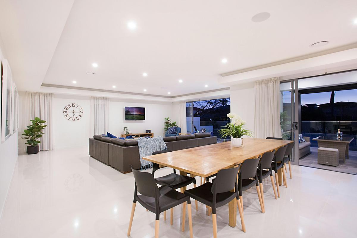 Open plan dining