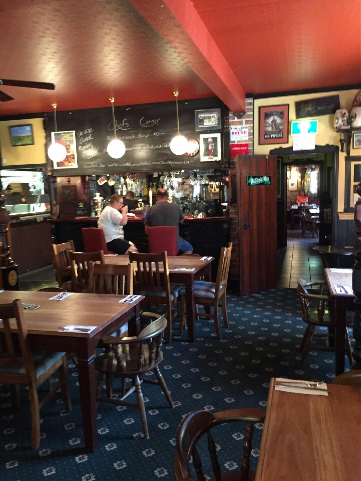 irish bar