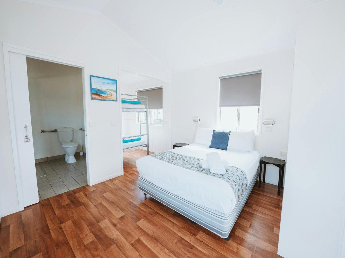 Open Plan Easy Access Cabin