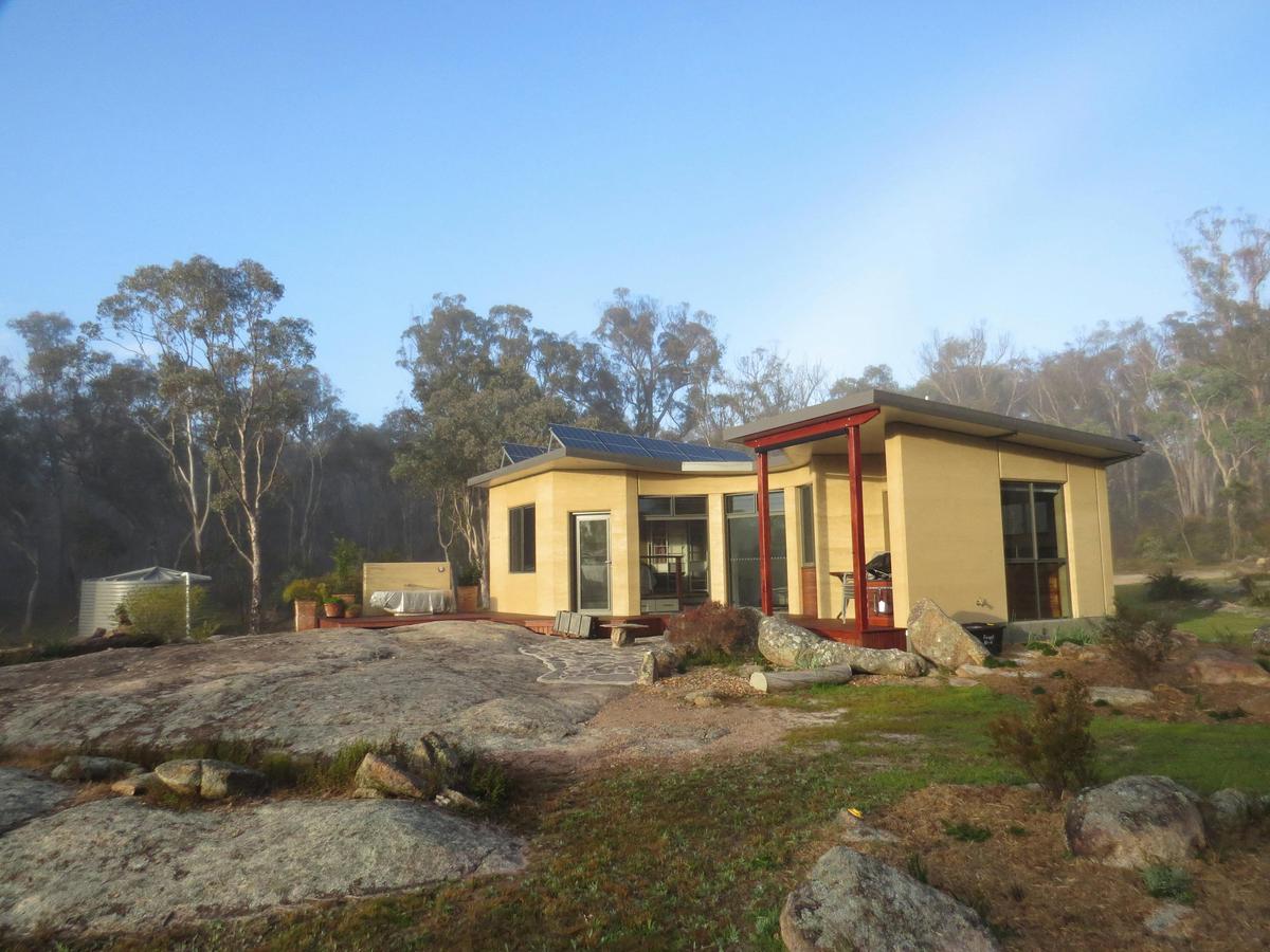 Earth Cabin