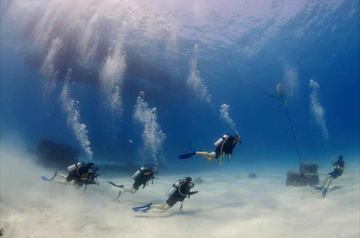 PADI Advanced Open Water - 2 Day 1 Night Liveaboard