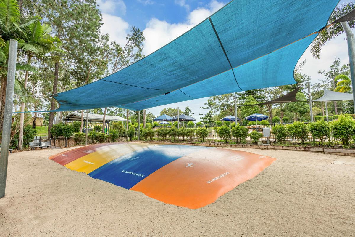 Jumping Pillow