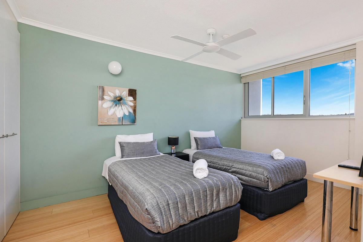 3 Bedroom Filtered Ocean View Apartment