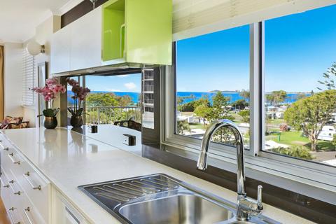 3 Bedroom Filtered Ocean View Apartment
