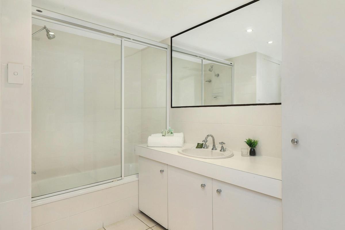 2 Bedroom Filtered Ocean View Apartment