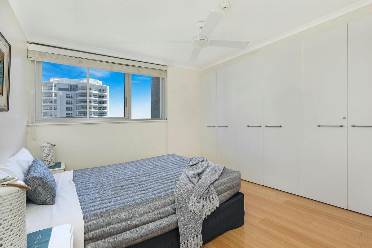 3 Bedroom Ocean View Apartment