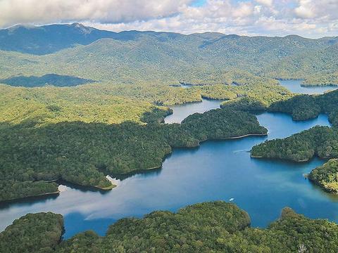 Savannah Way Explorer: Cairns - Darwin 10-Day Tour