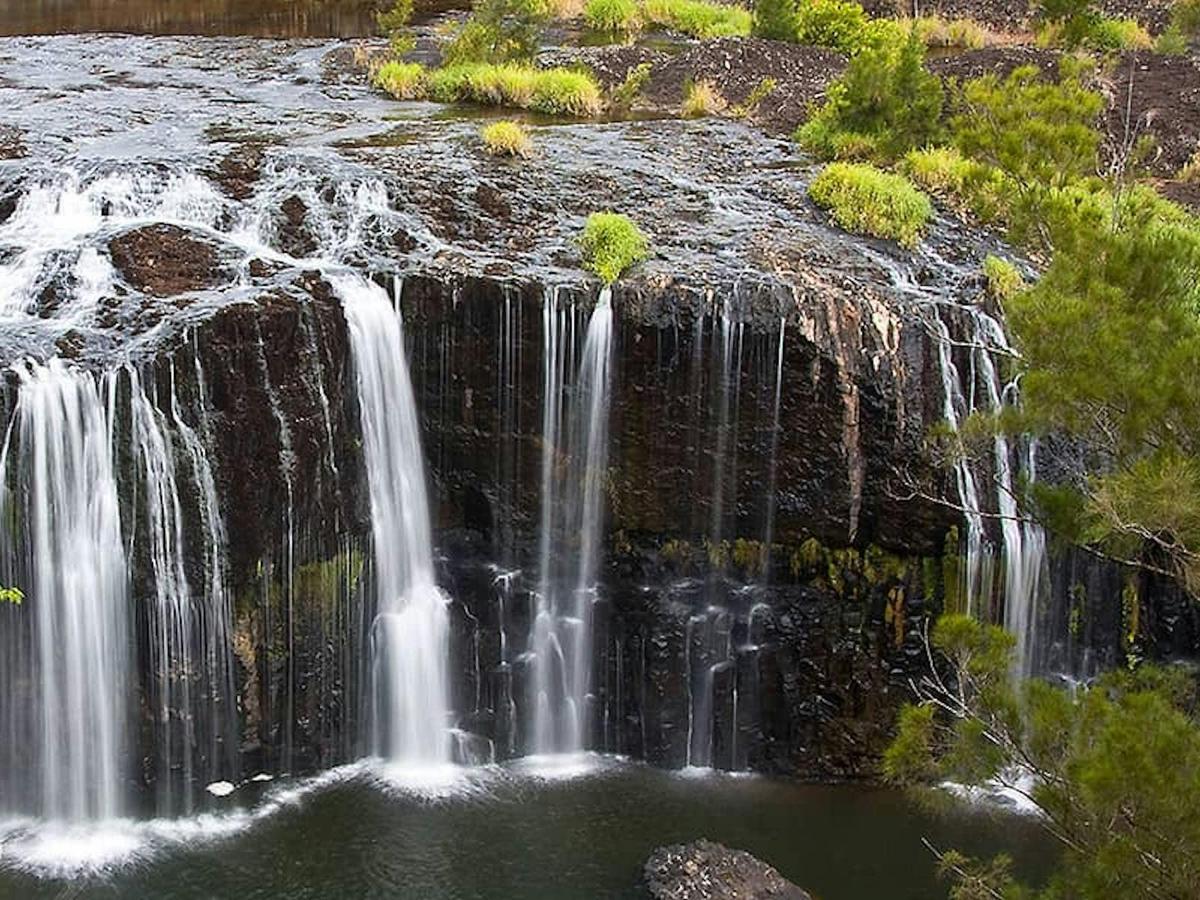 Savannah Way Explorer: Cairns - Darwin 10-Day Tour