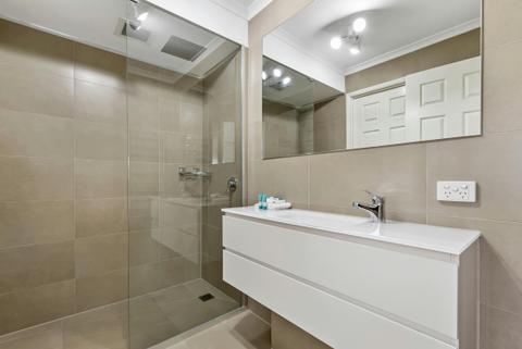 2 Bedroom Apartments