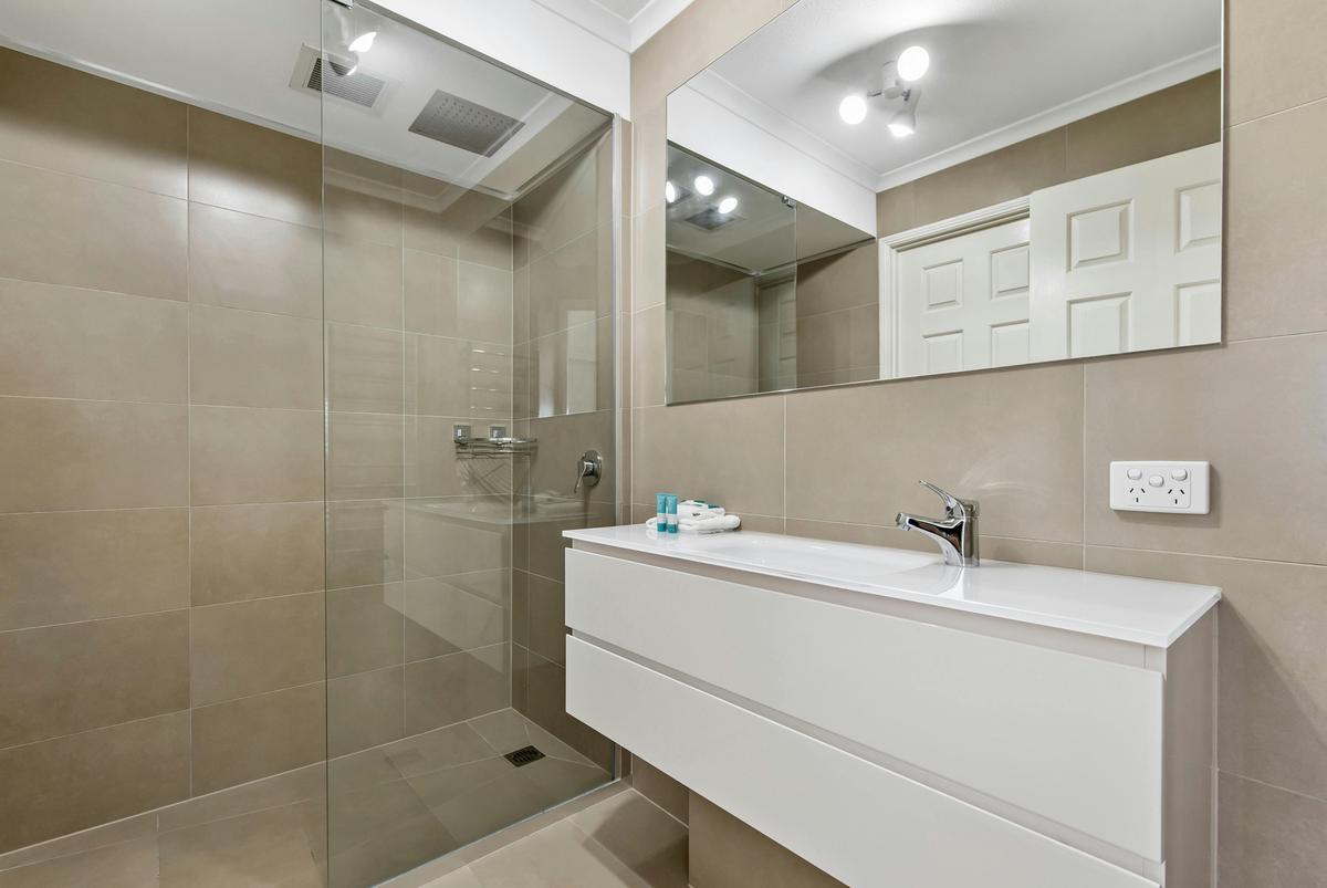 2 Bedroom Apartments