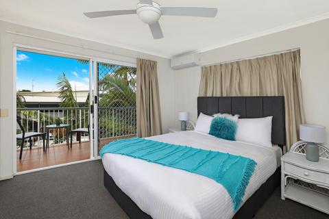 3 Bedroom Apartments
