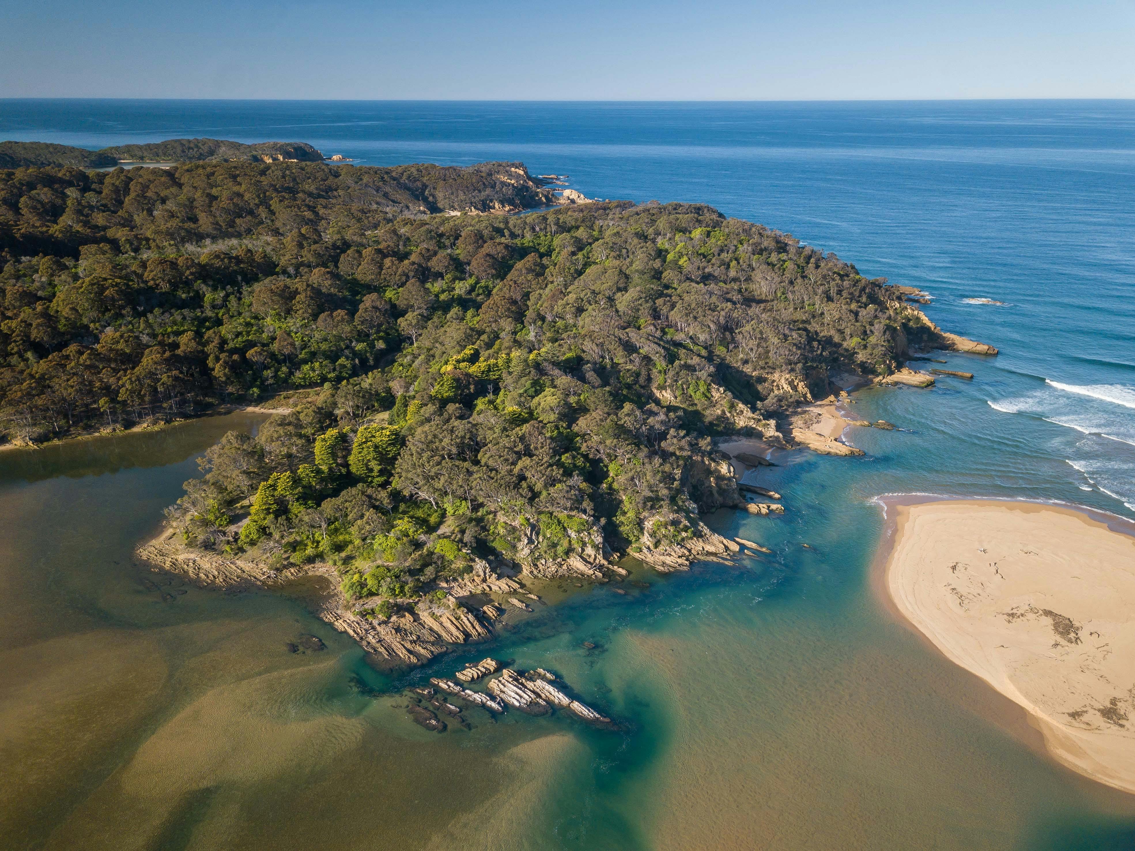 Mogareeka Inlet, Tathra
