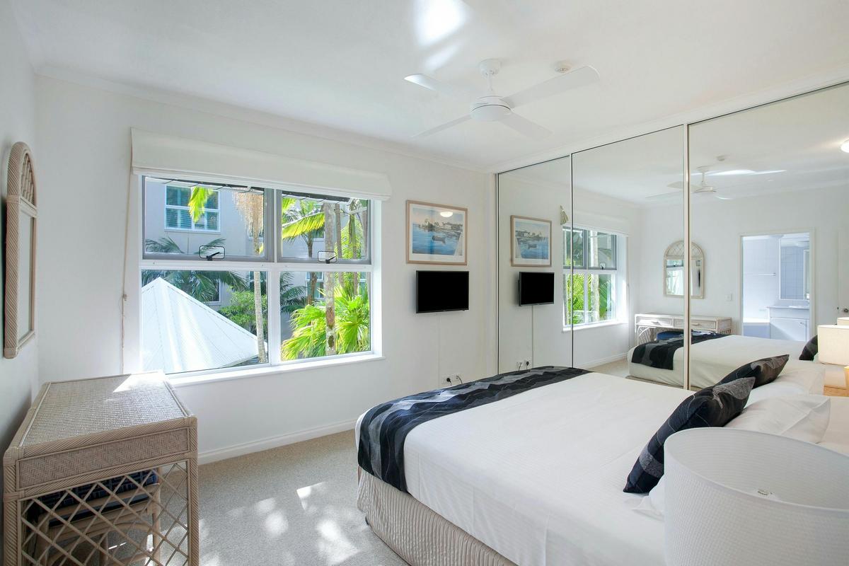 2 Bedroom Classic Apartment