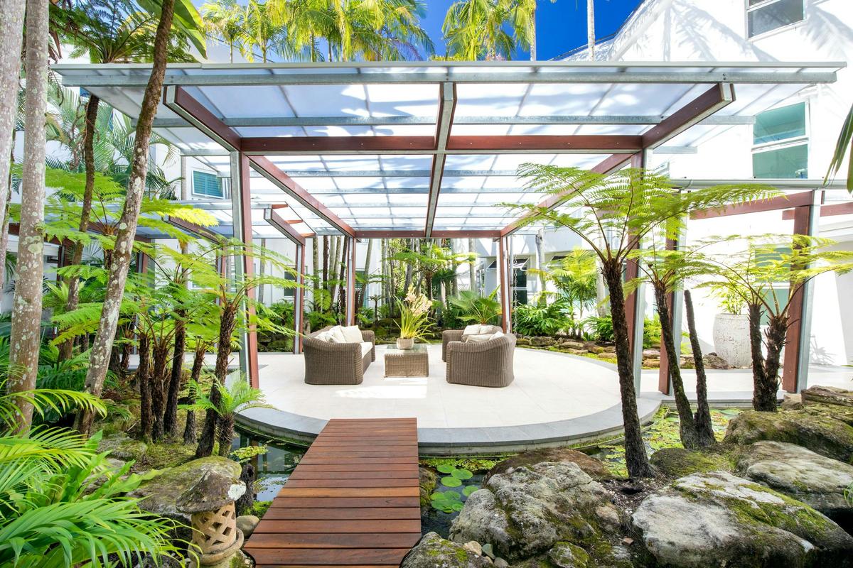 Emerald Resort Noosa - Outdoor seating