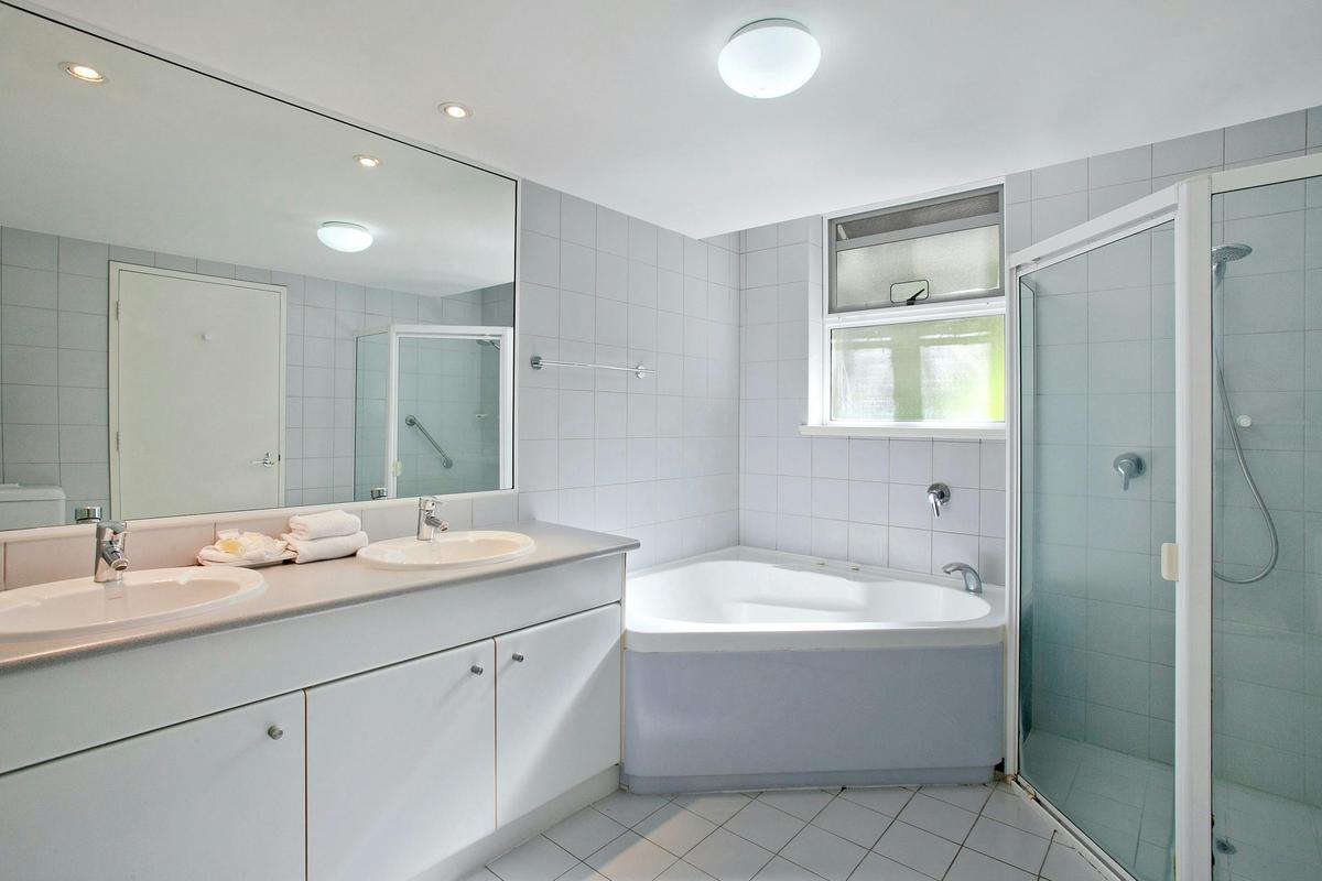 2 Bedroom Classic Apartment