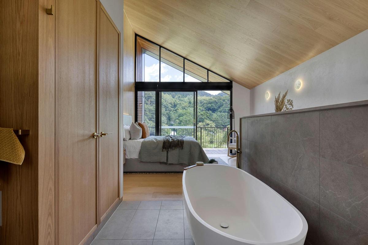 Eden Room