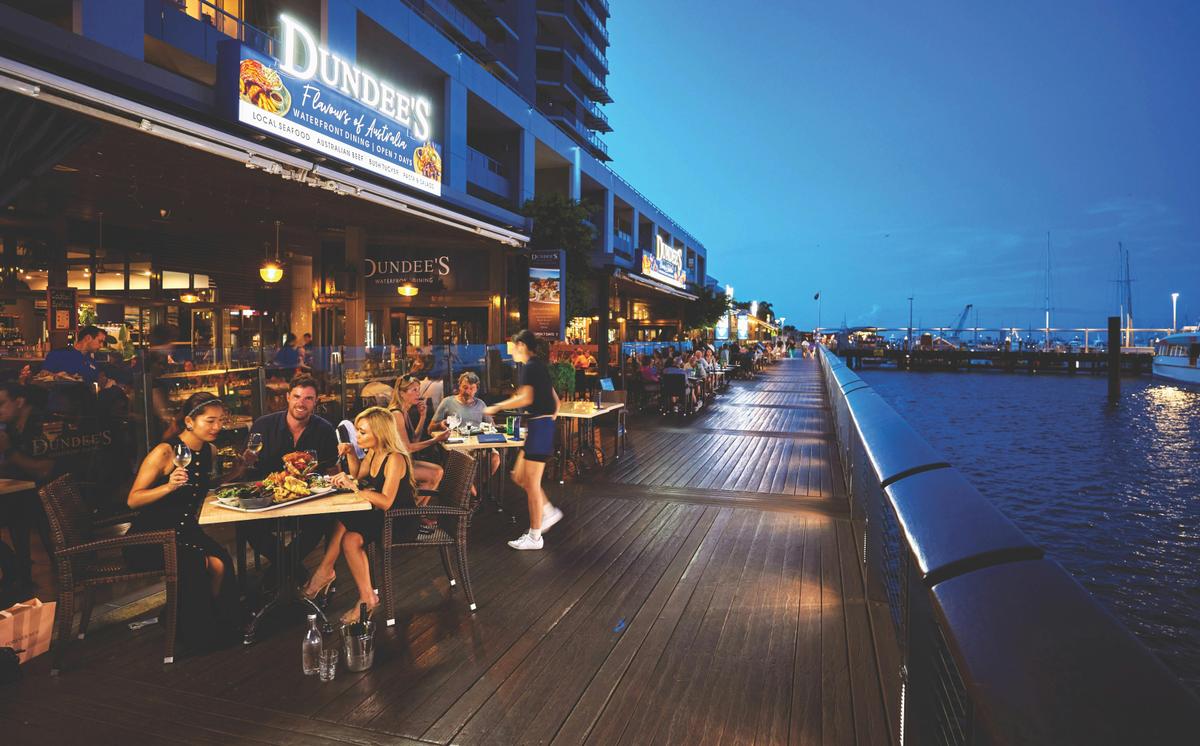 Boad walk dinning