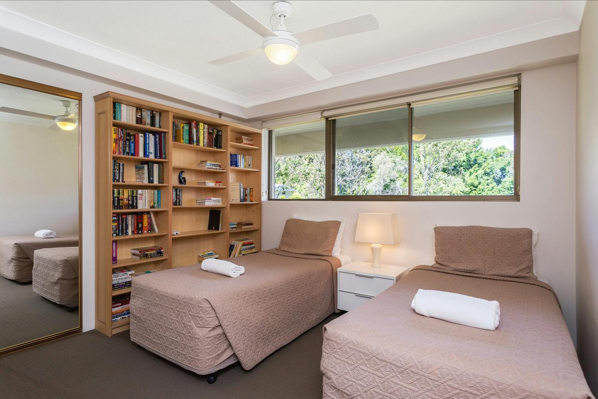 2 Bedroom Oceanview Apartment