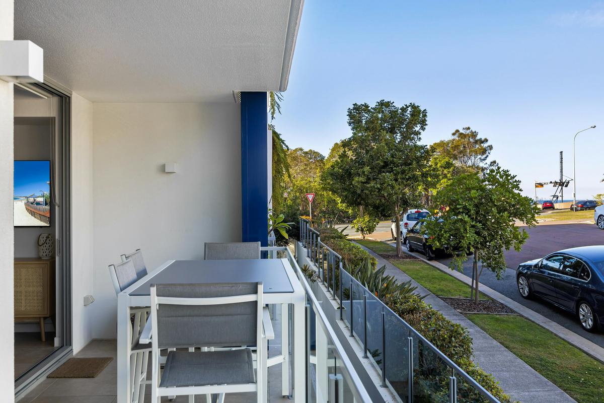 Elysee Beachside 1 Bedroom Apartment