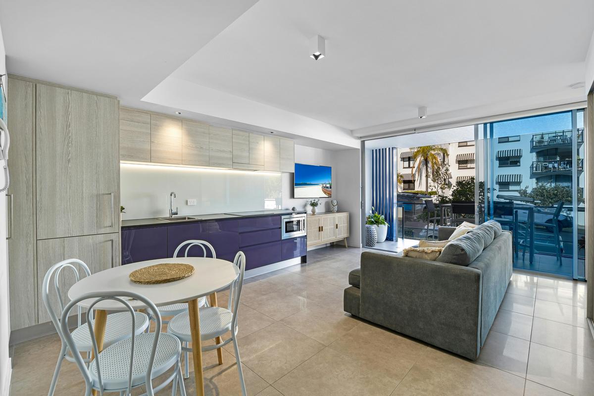 Elysee Beachside 1 Bedroom Apartment