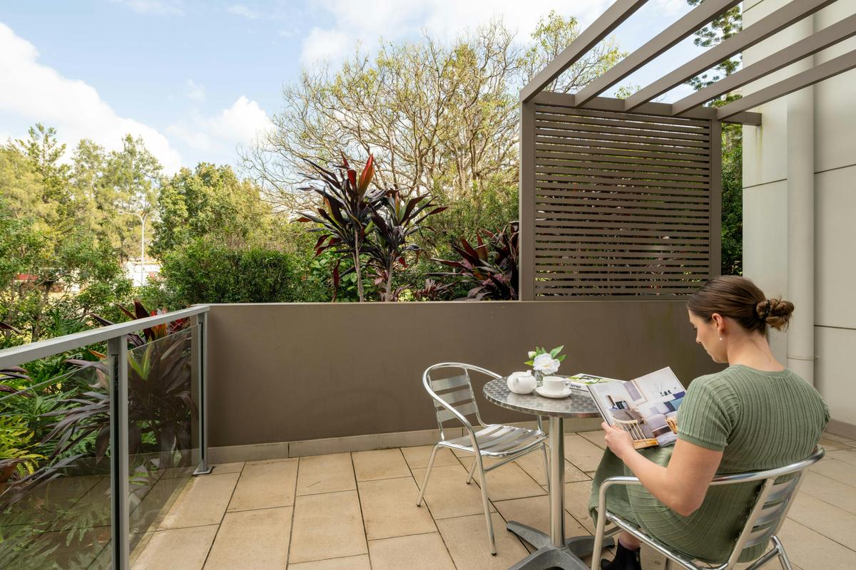 Studio Balcony Apartment