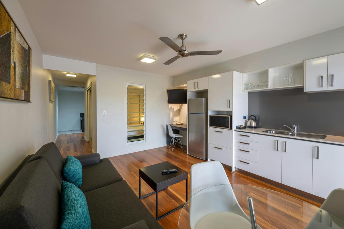 1 Bedroom Apartment