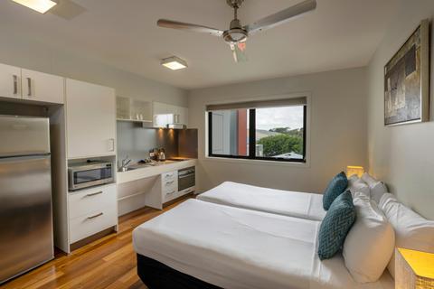 Studio Accessible Apartment