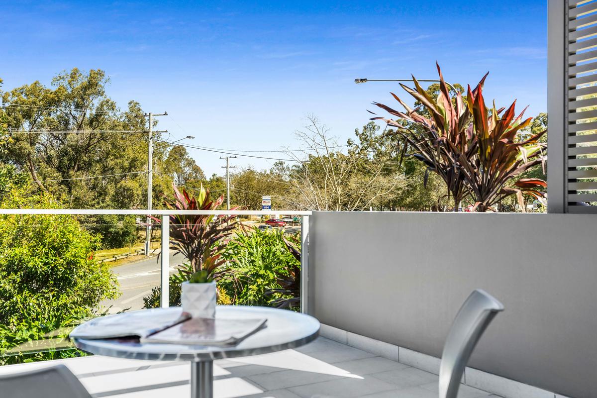 Studio Balcony Apartment
