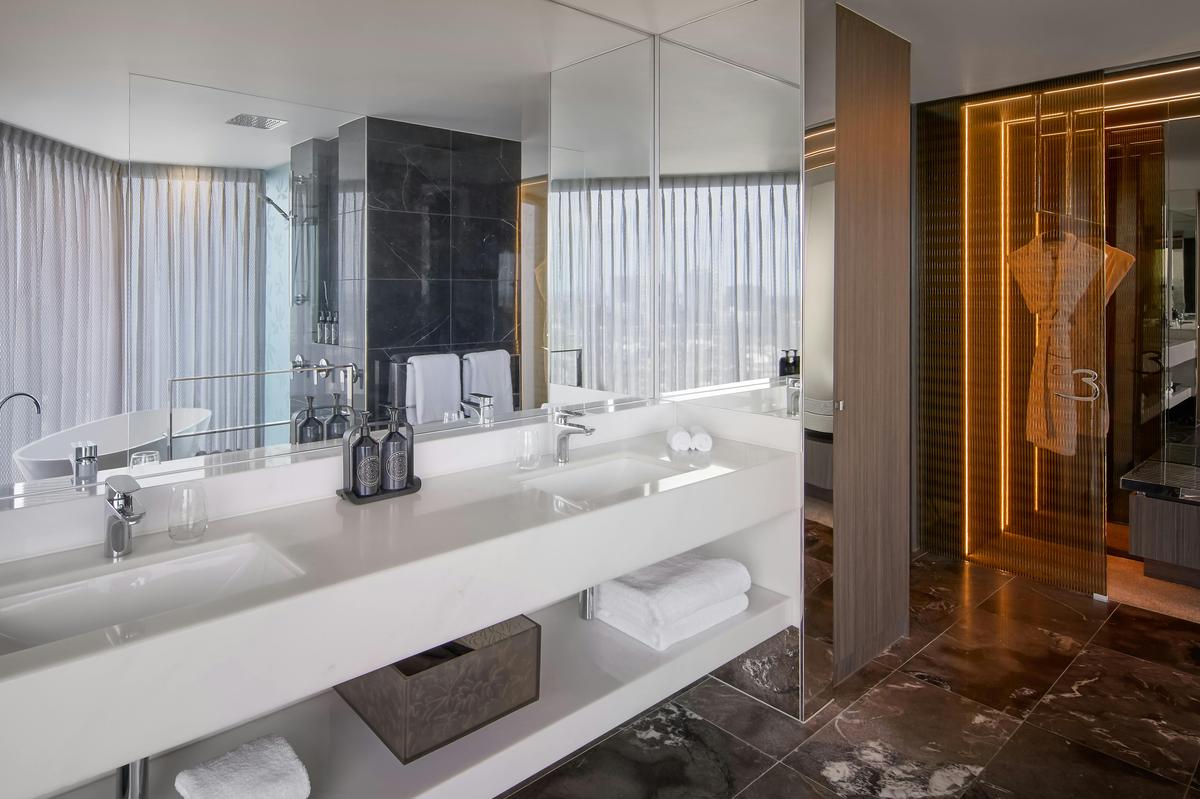 Poolside Cabana Suite