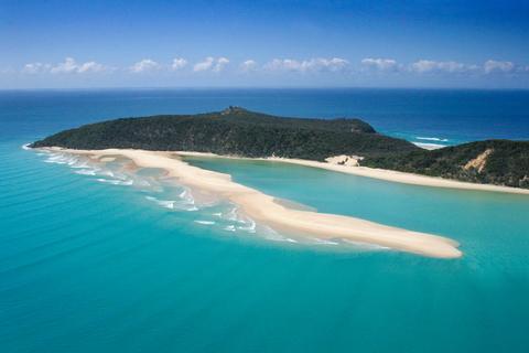 Noosa Whale Watching Ocean Kayaking & Beach 4X4 Tour