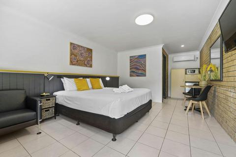 Motel Rooms
