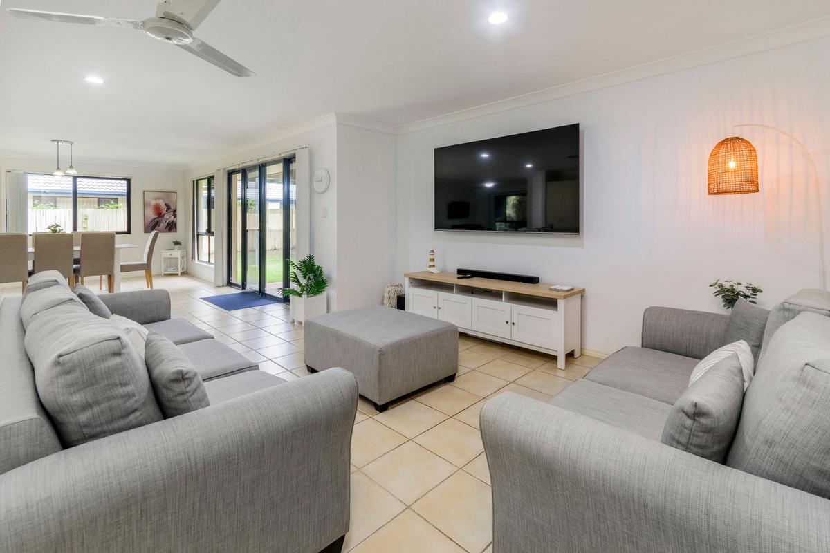 Lounge room
