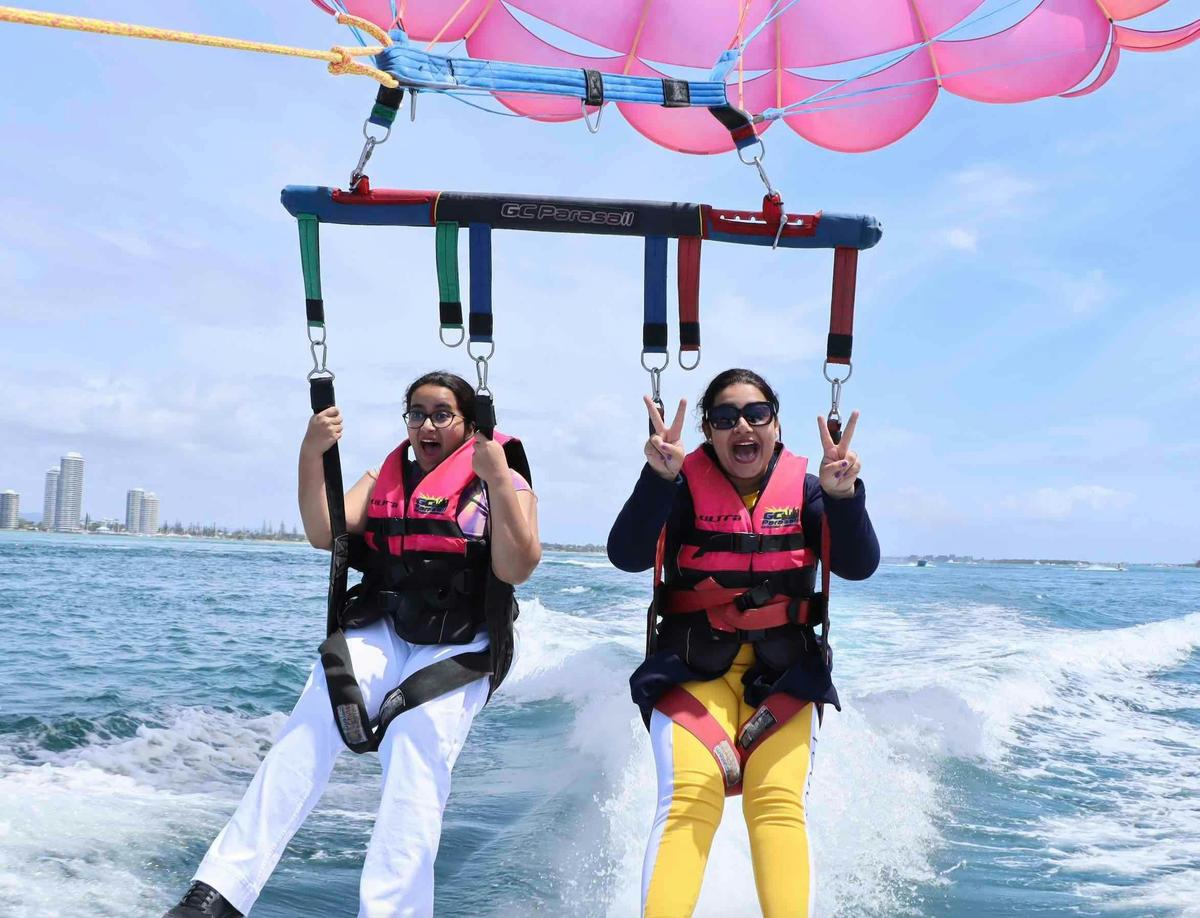 Tandem Parasail