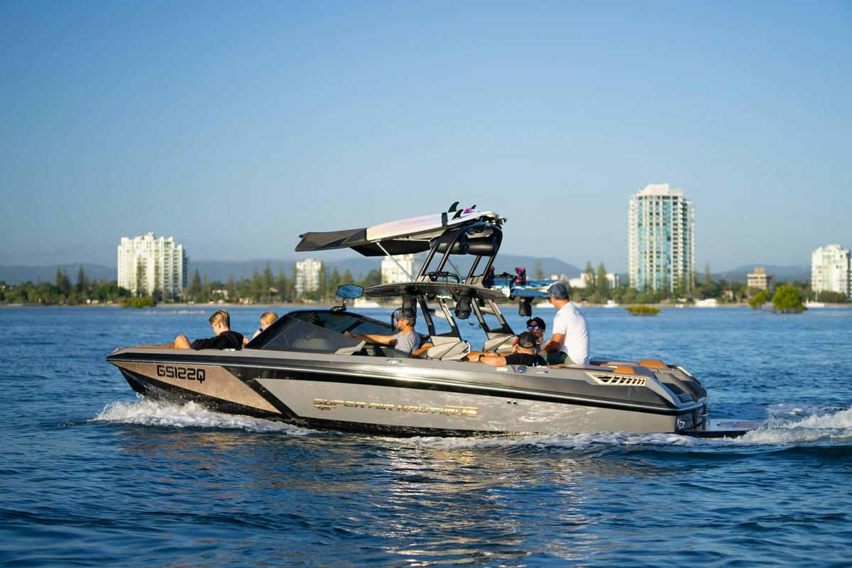Gold Coast Wake Boat on the beautiful Gold Coast Broadwater