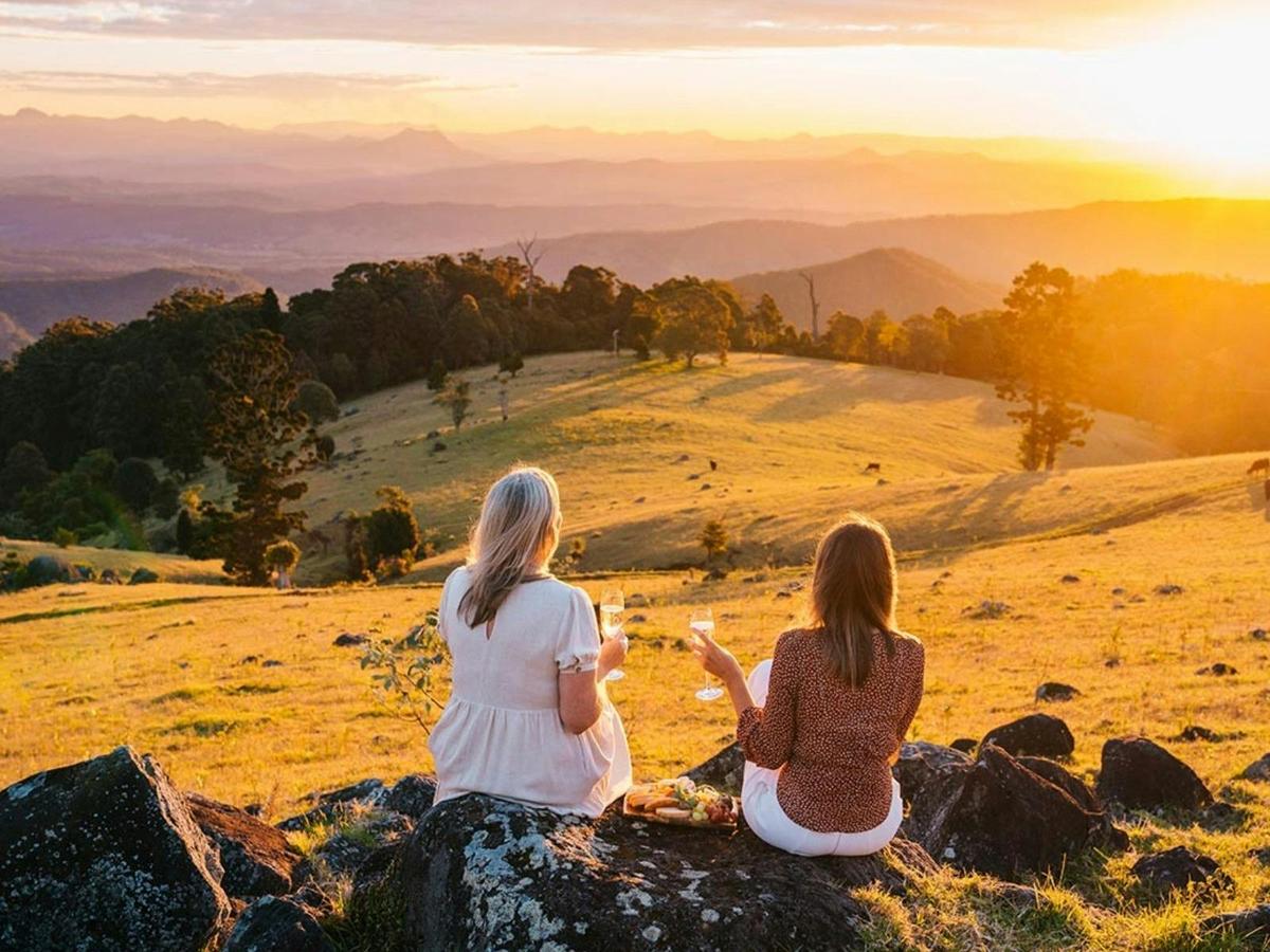 O'Reilly's Rainforest Retreat, Kingscliff & Byron Bay