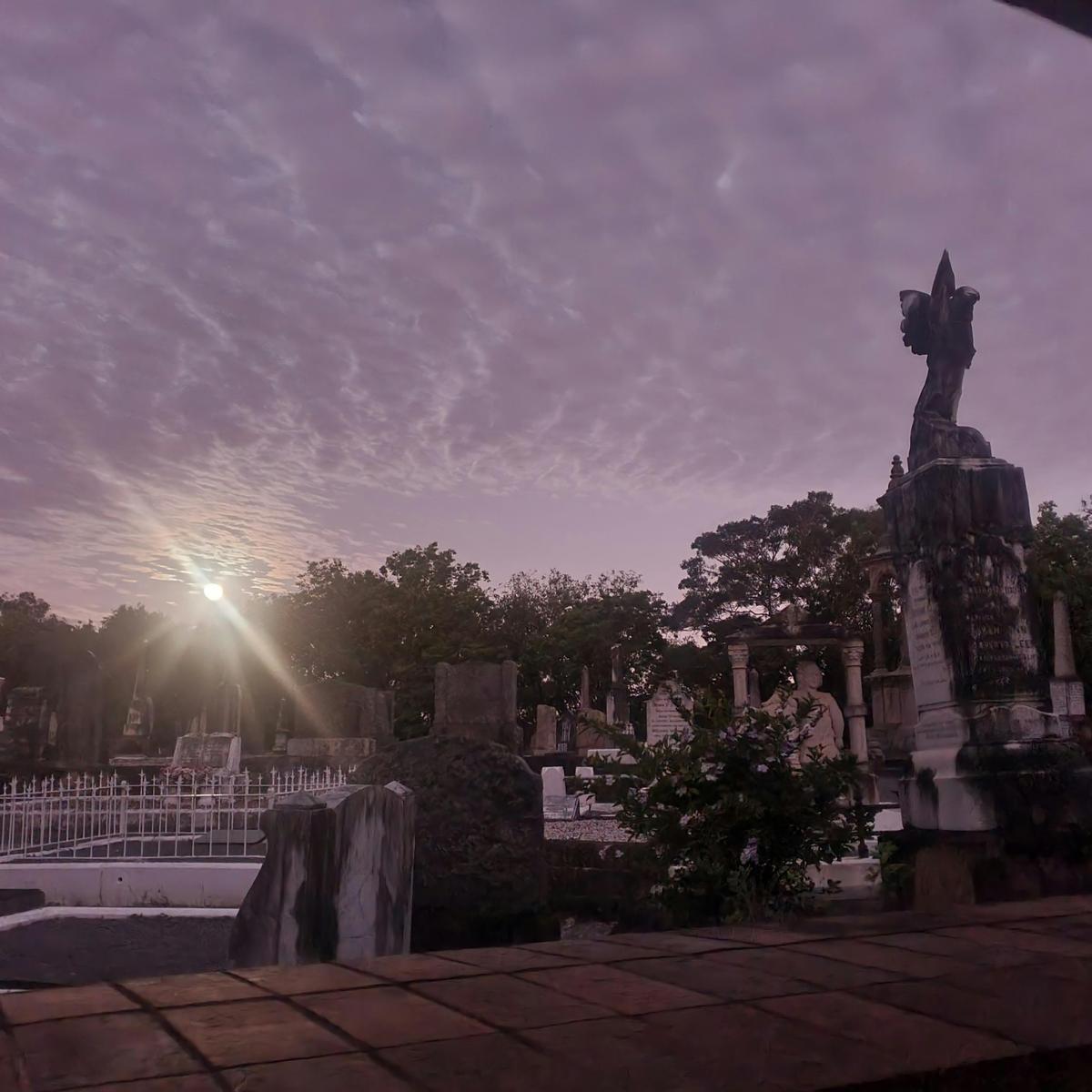 Nundah cemetery grounds