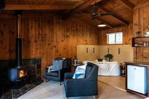 Timber Spa Cabin