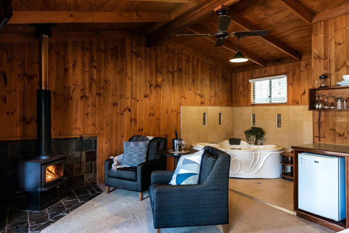 Timber Spa Cabin