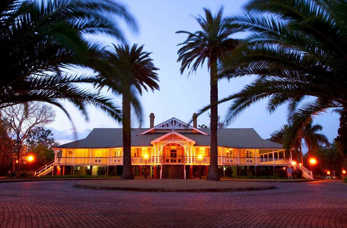UQ Foundation Building