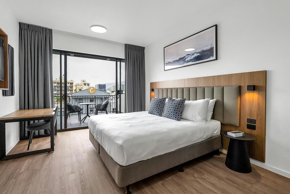 Deluxe Hotel Room