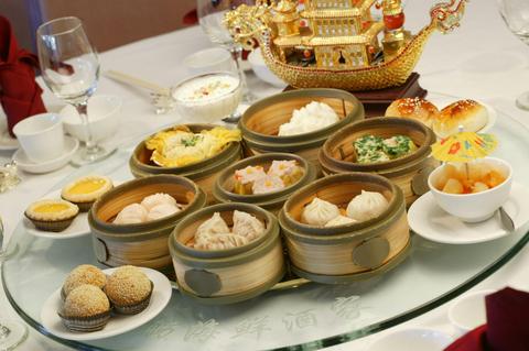 Golden Boat Chinese Restaurant