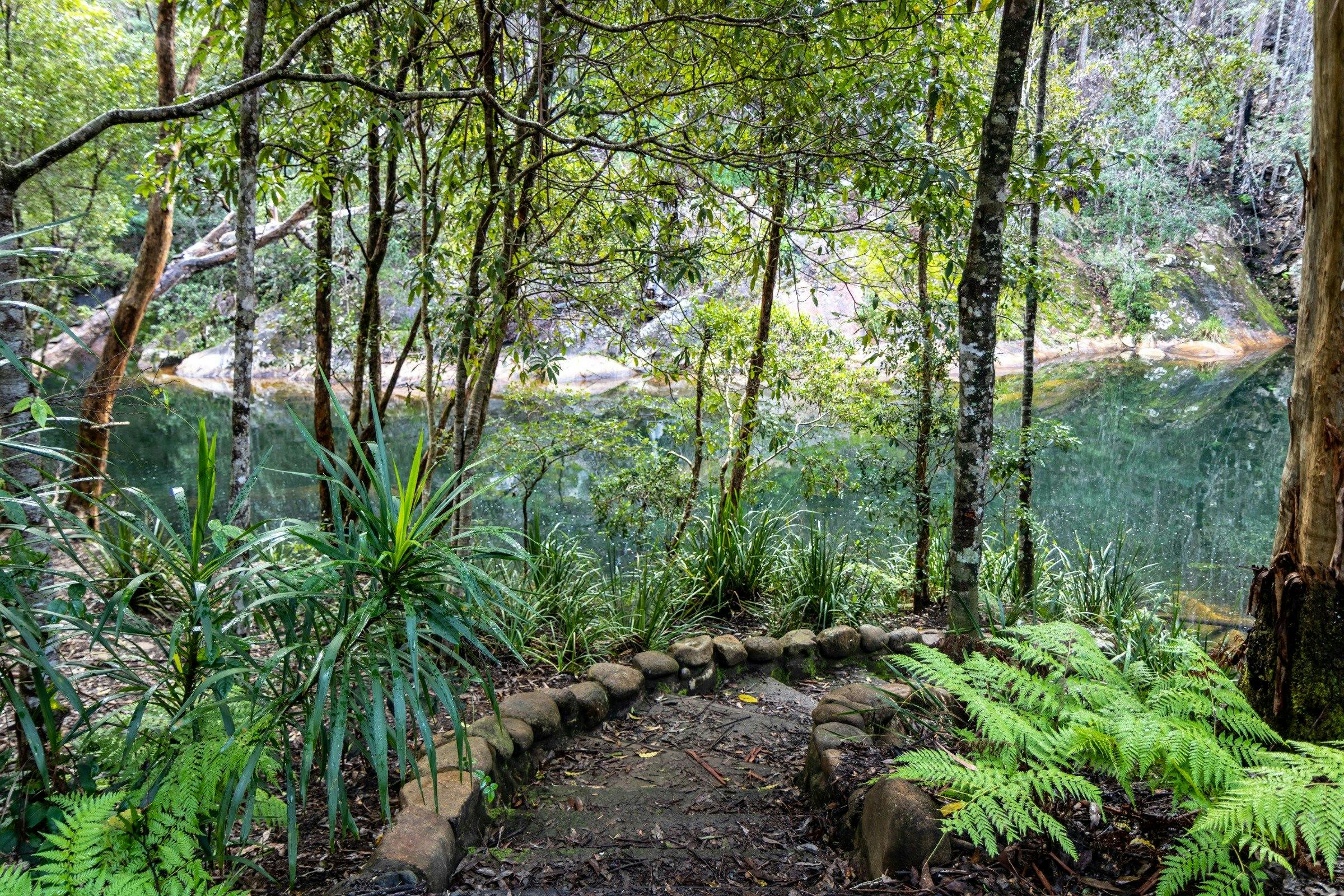 Path to the river at The Bluff