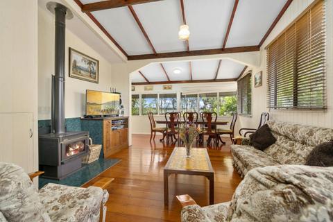 Grandads Beach House