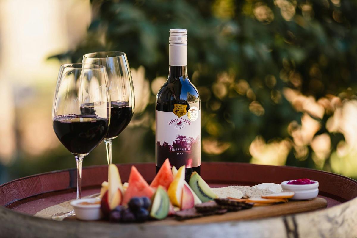 Wine and food platter
