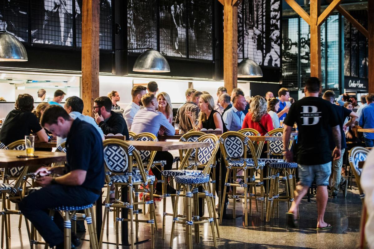 Ther Main Bar (Brewhaus)