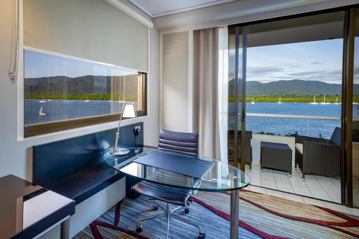 King Corner Room with balcony