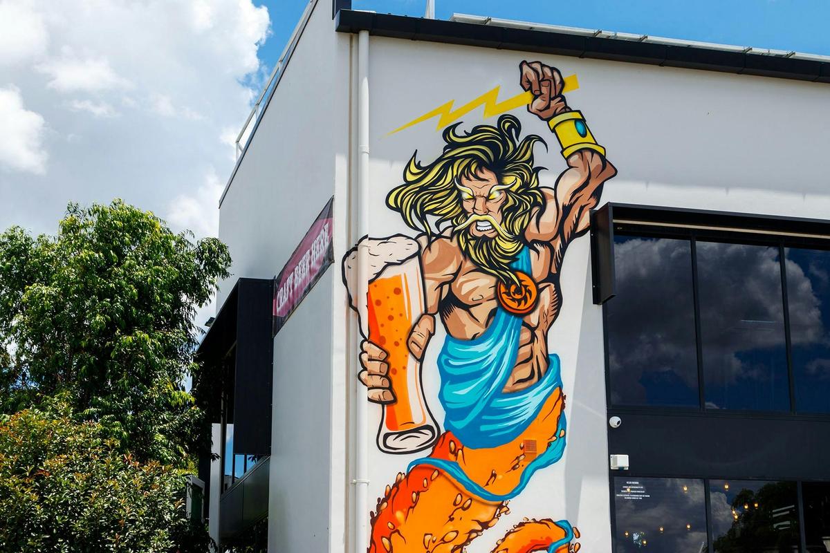 Zeus Mural exterior