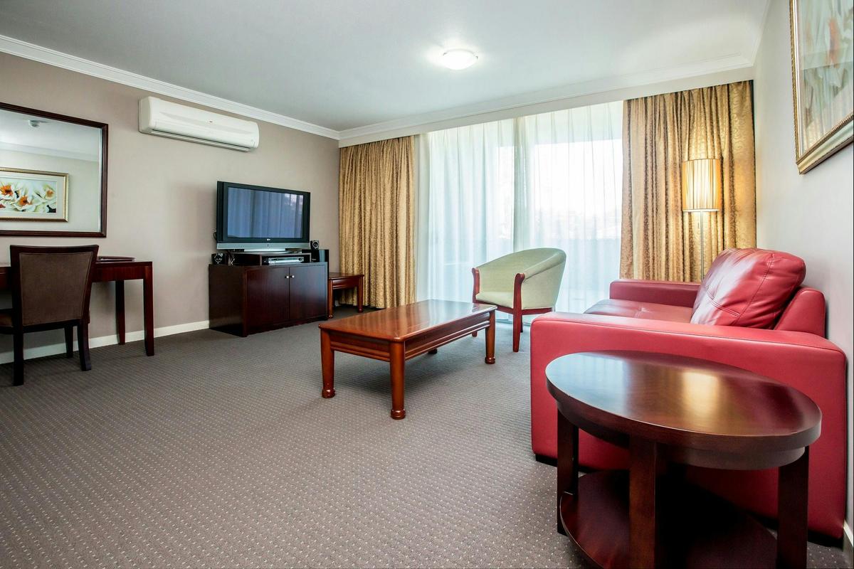 1 Bedroom Unit - Lounge