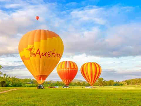 Gold Coast Hot Air Ballooning with The Langham breakfast and iFLY indoor skydiving