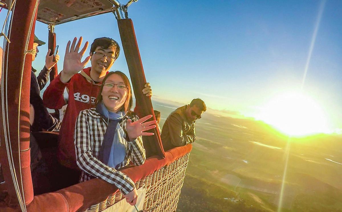 Gold Coast Hot Air Ballooning, Bubbles & Go